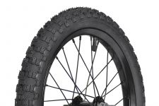 Покрышка XJ-315-04   16x2,125 черная                                                                                                                                                                                                                      